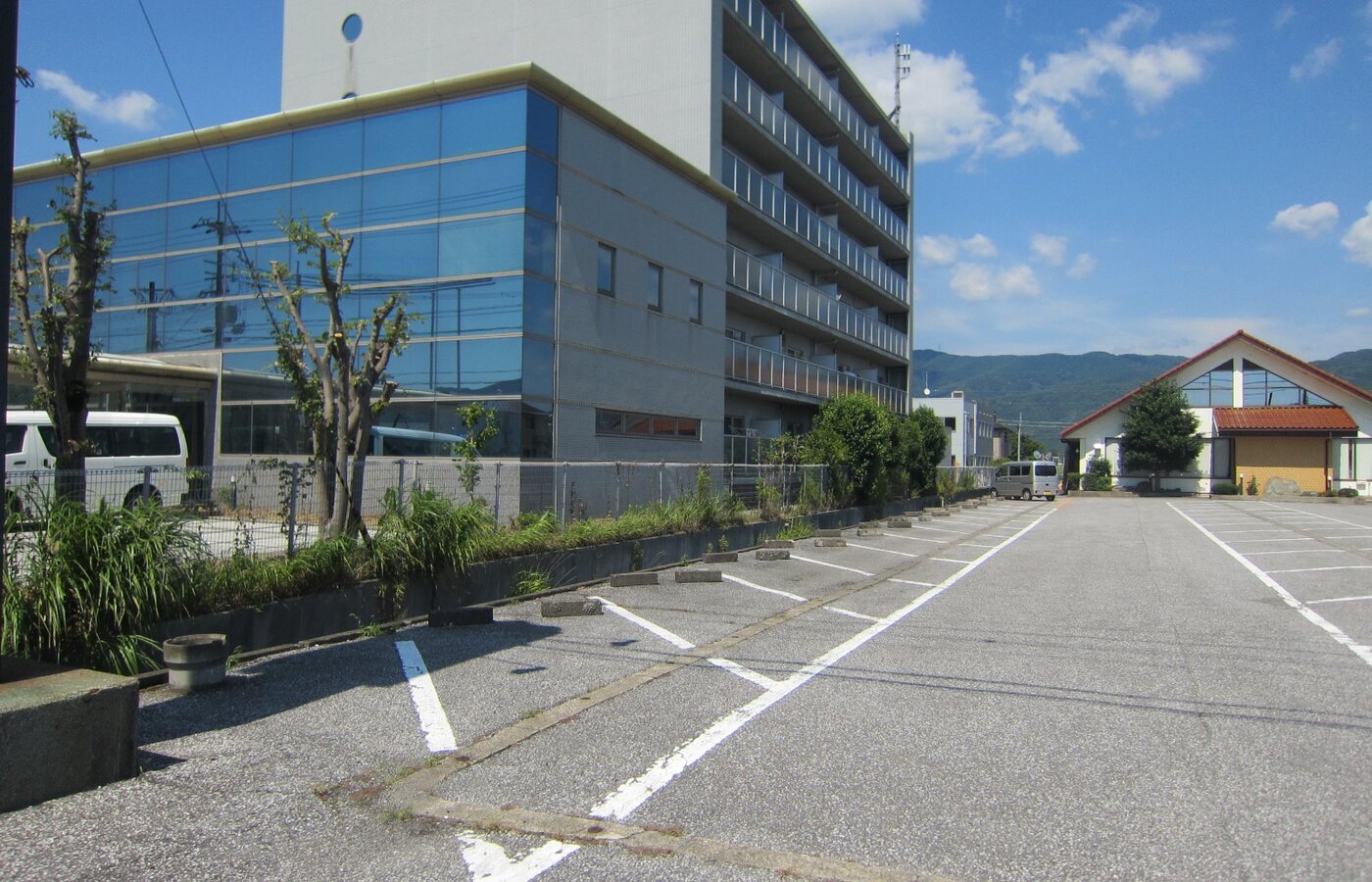 高月マンションの外観